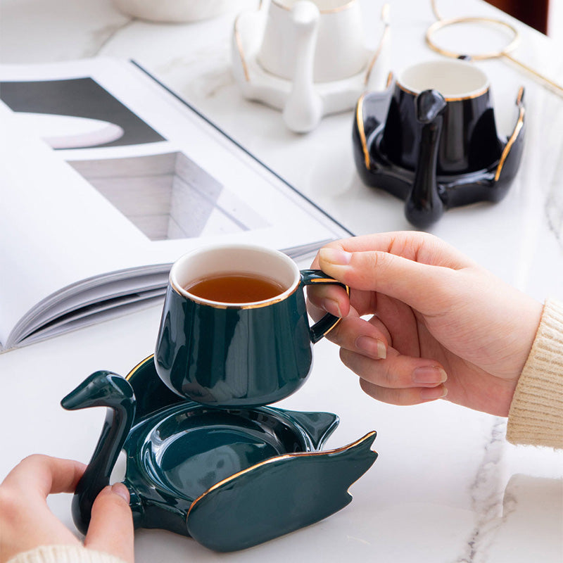 Creative Swan Ceramic Coffee Cup and Saucer Set